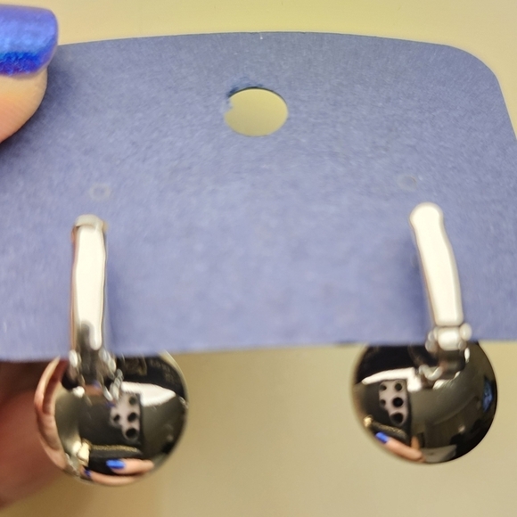 Swarovski Element NEW ClearTearDrop Loop Dangle earrings LeverbackWeddi
ng Gift! - Picture 5 of 5